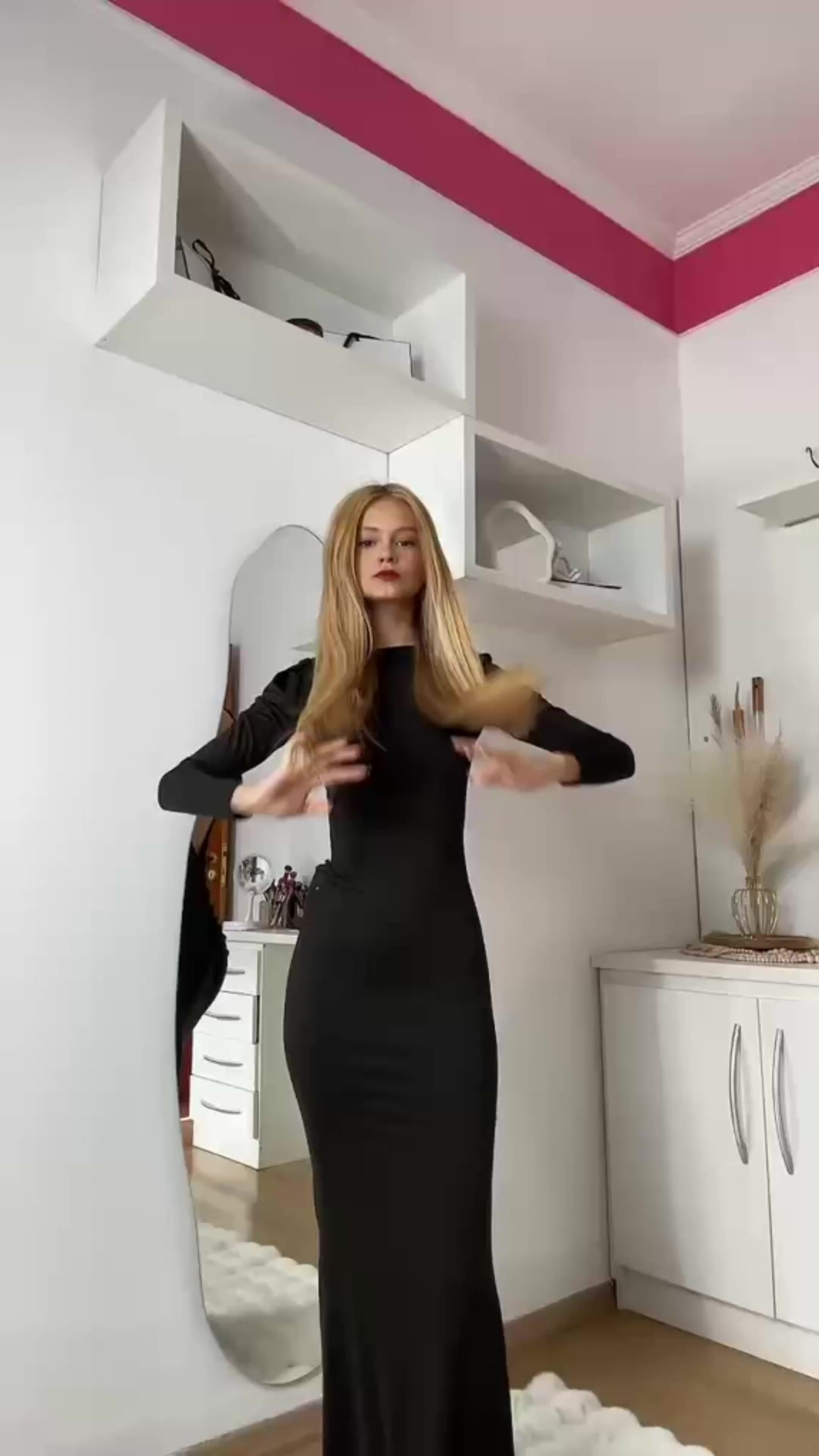 @Clara_branquinhoo