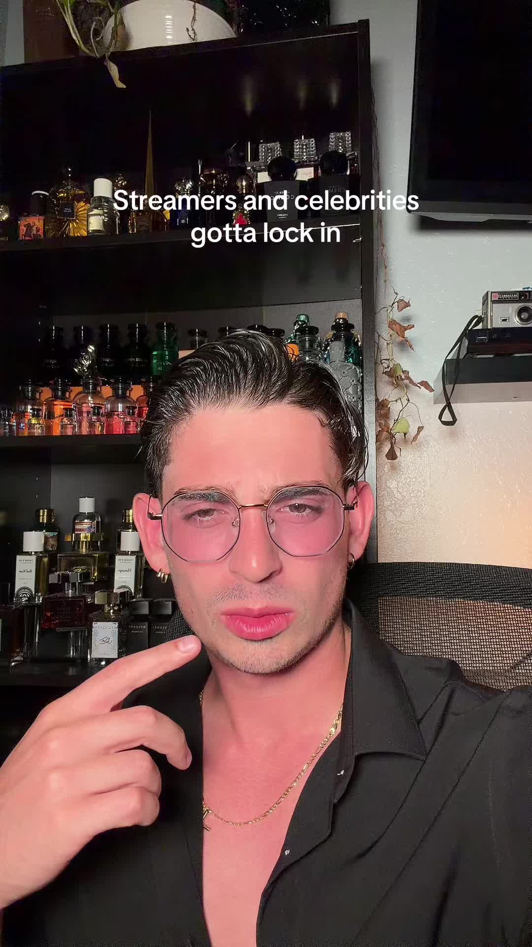 @Tonyaromas