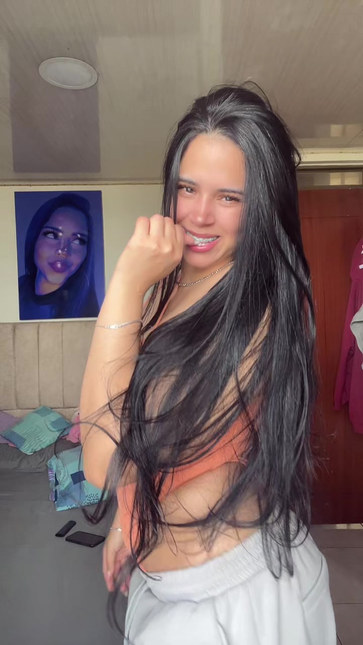 @M A U R Y ♡🧸✨