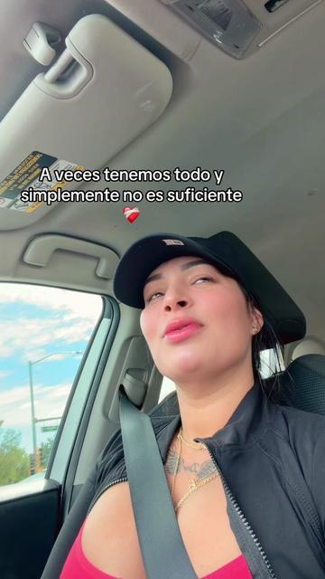@MercyRojas51