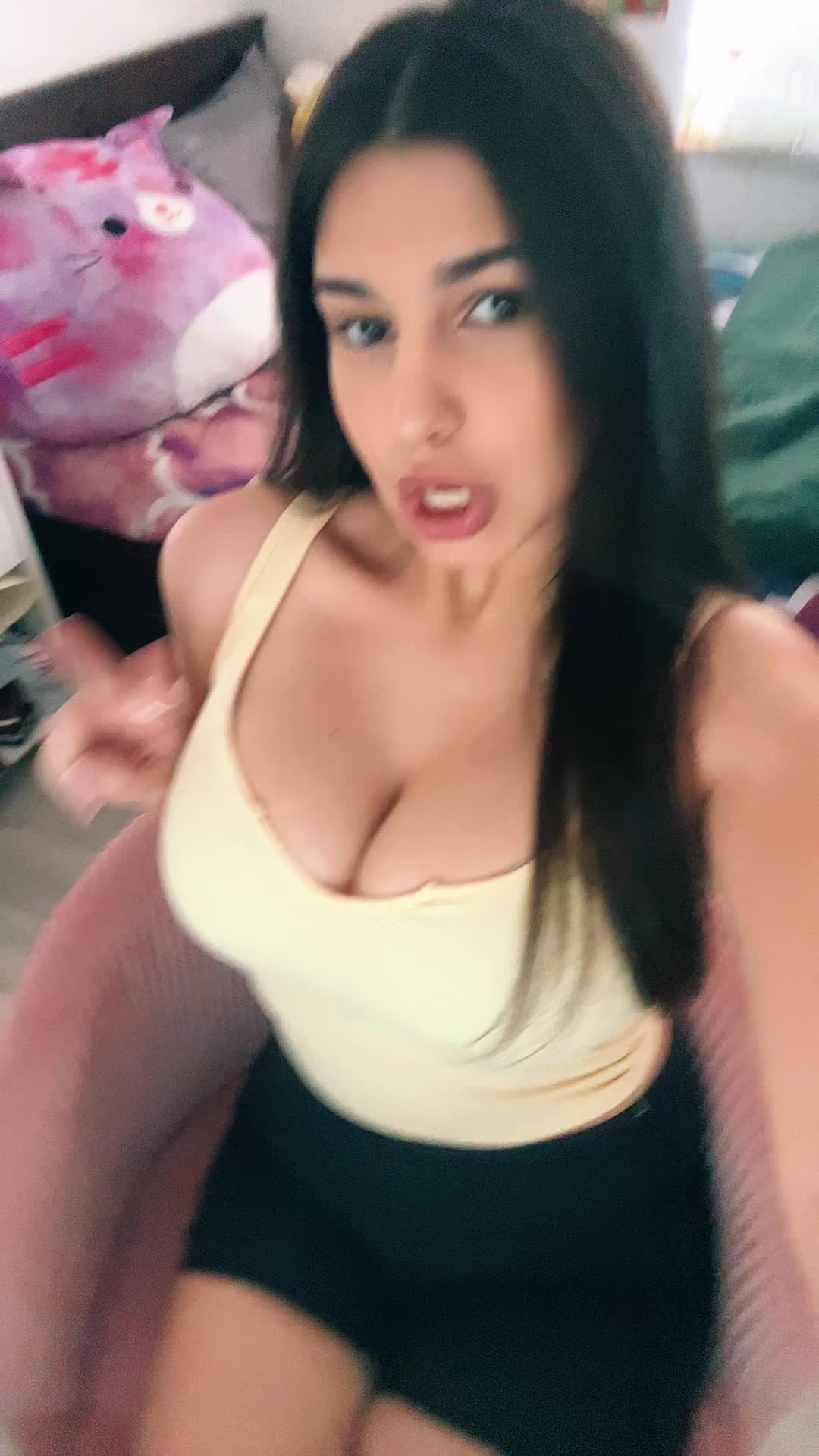@Alexis