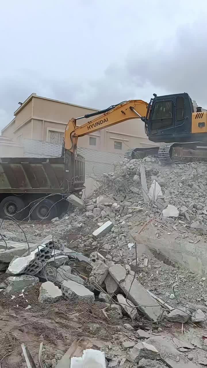 @جود لشراء السكراب و هدم مباني