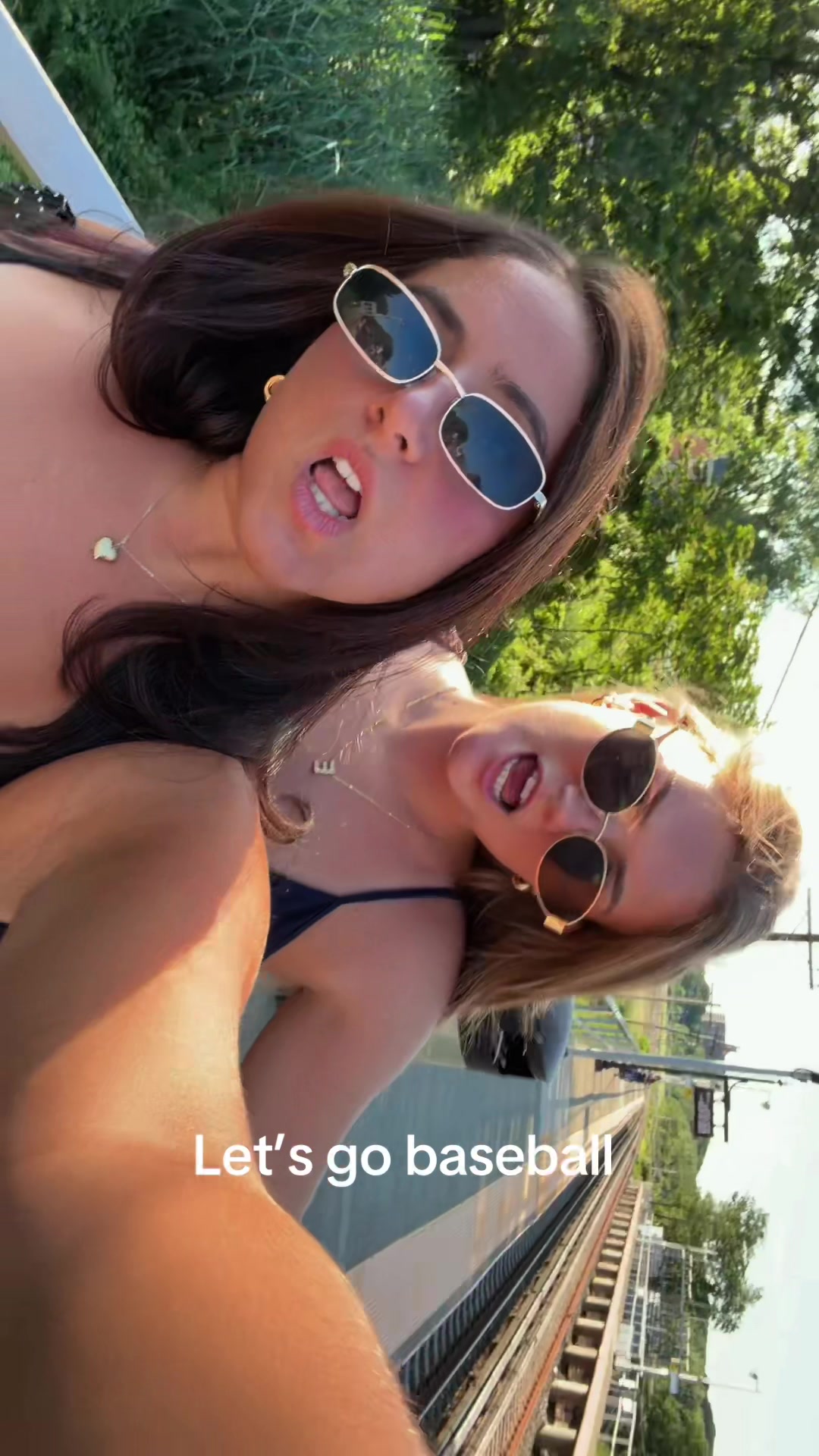 @livybon_