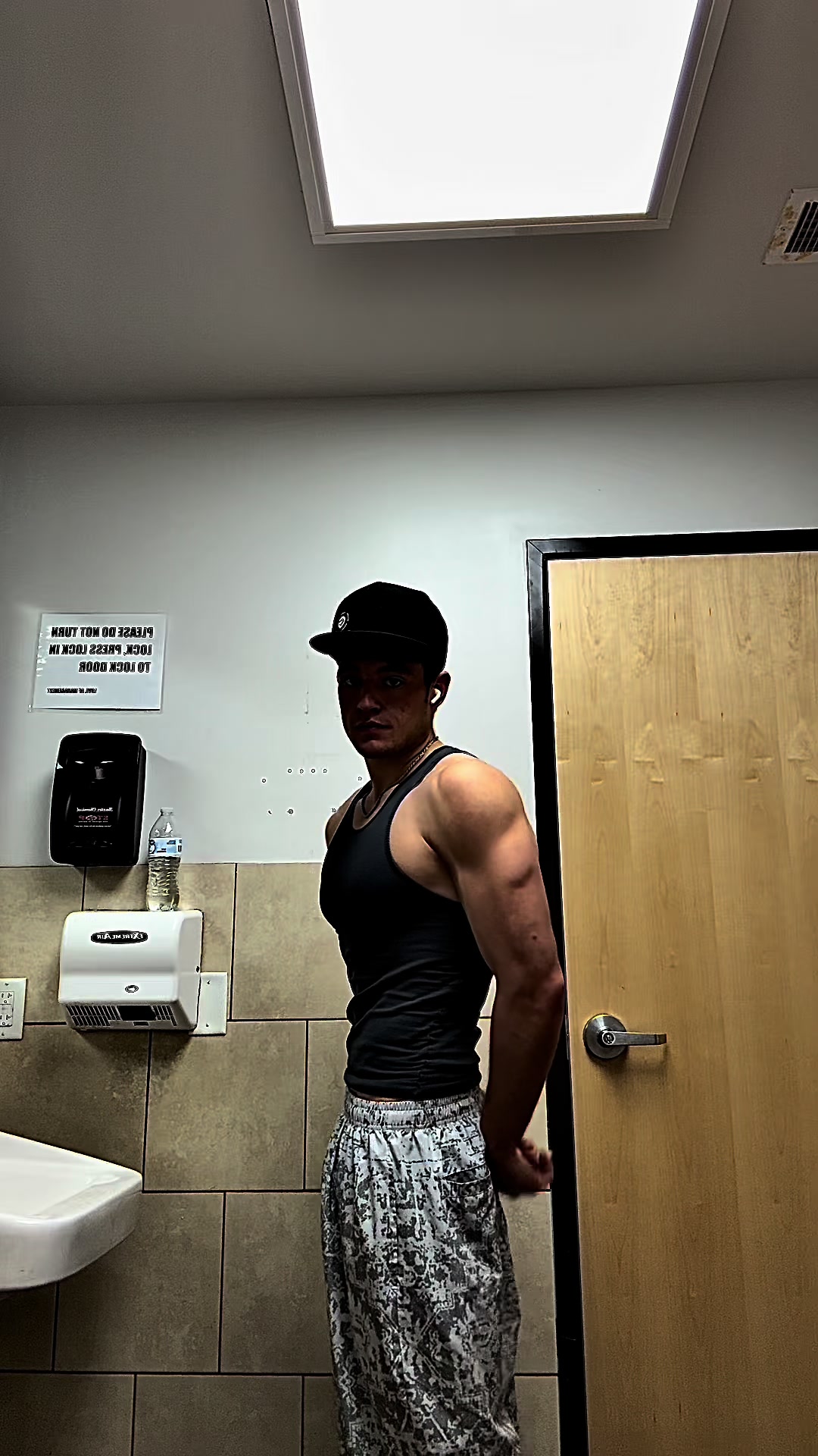 @genesiskbevolution