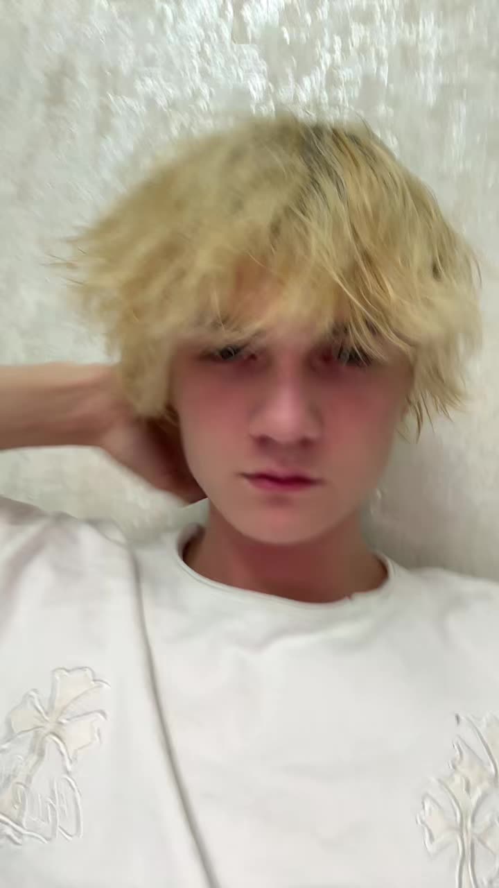 @тгк:я блонд бой