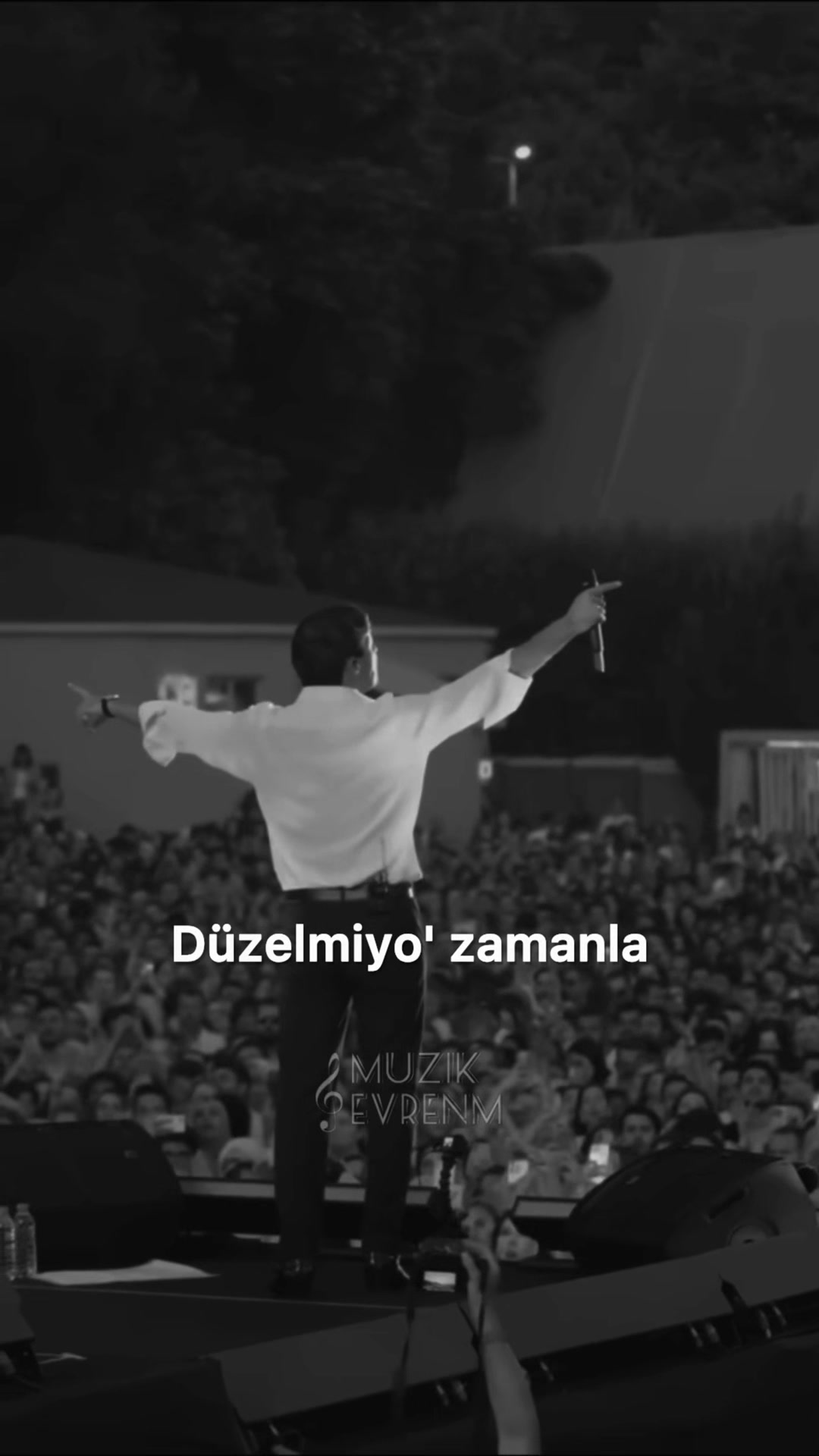 @M&uuml;zik Evrenim
