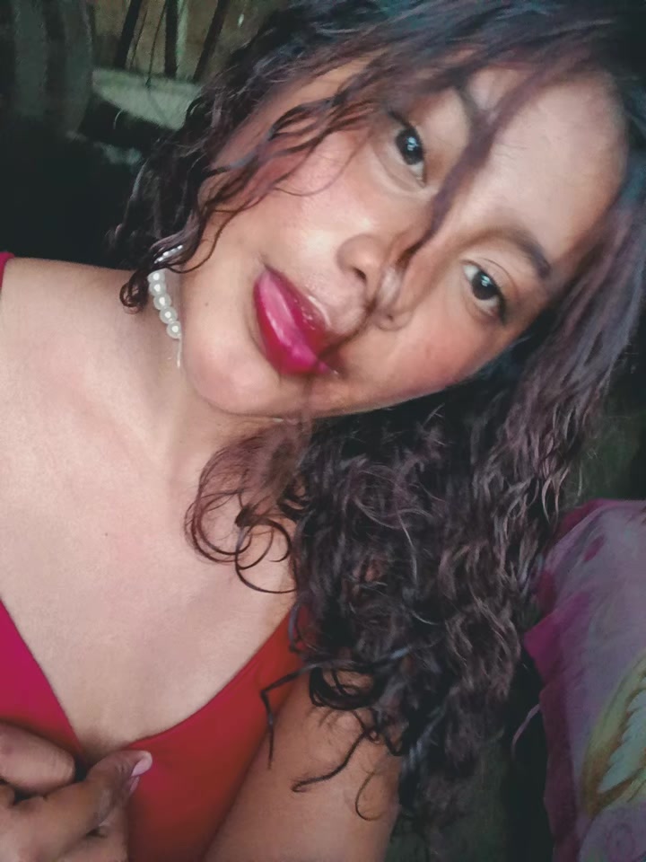 @DANIELA 🌸