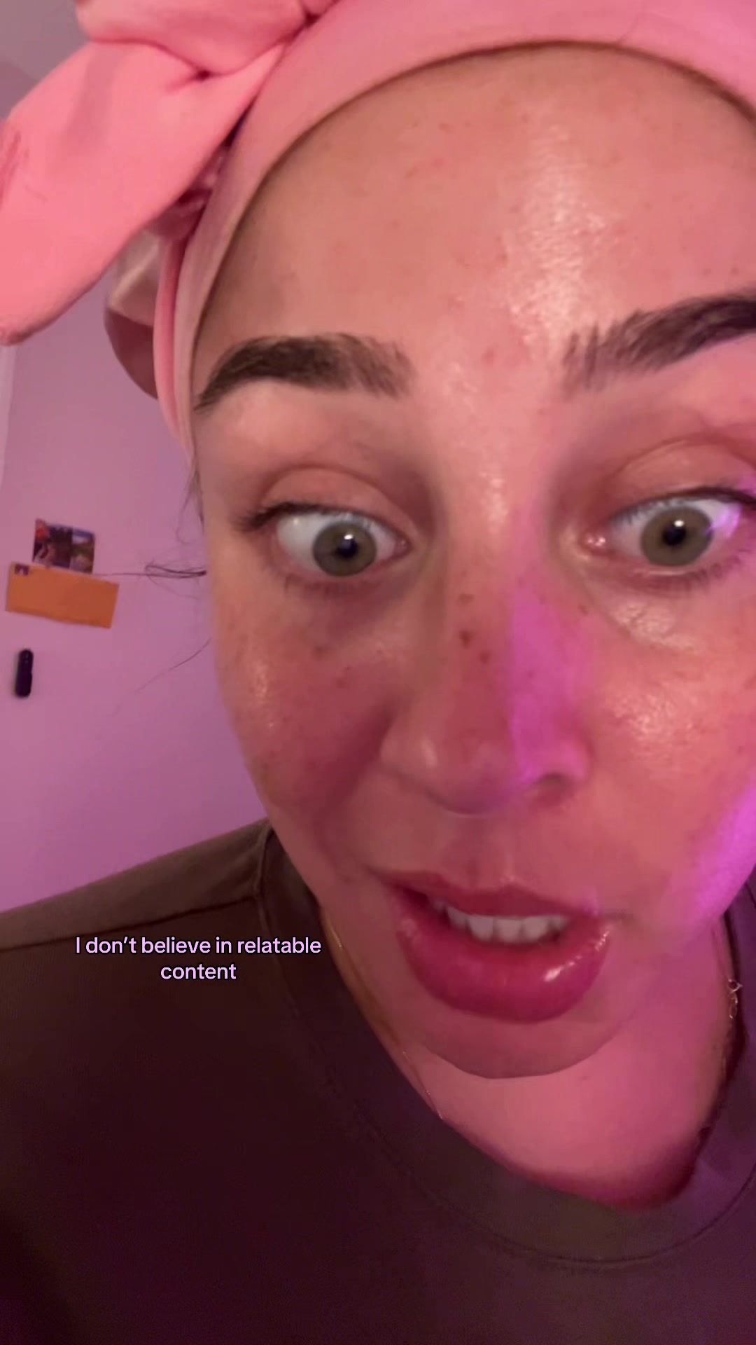 @zoefromtheinternet