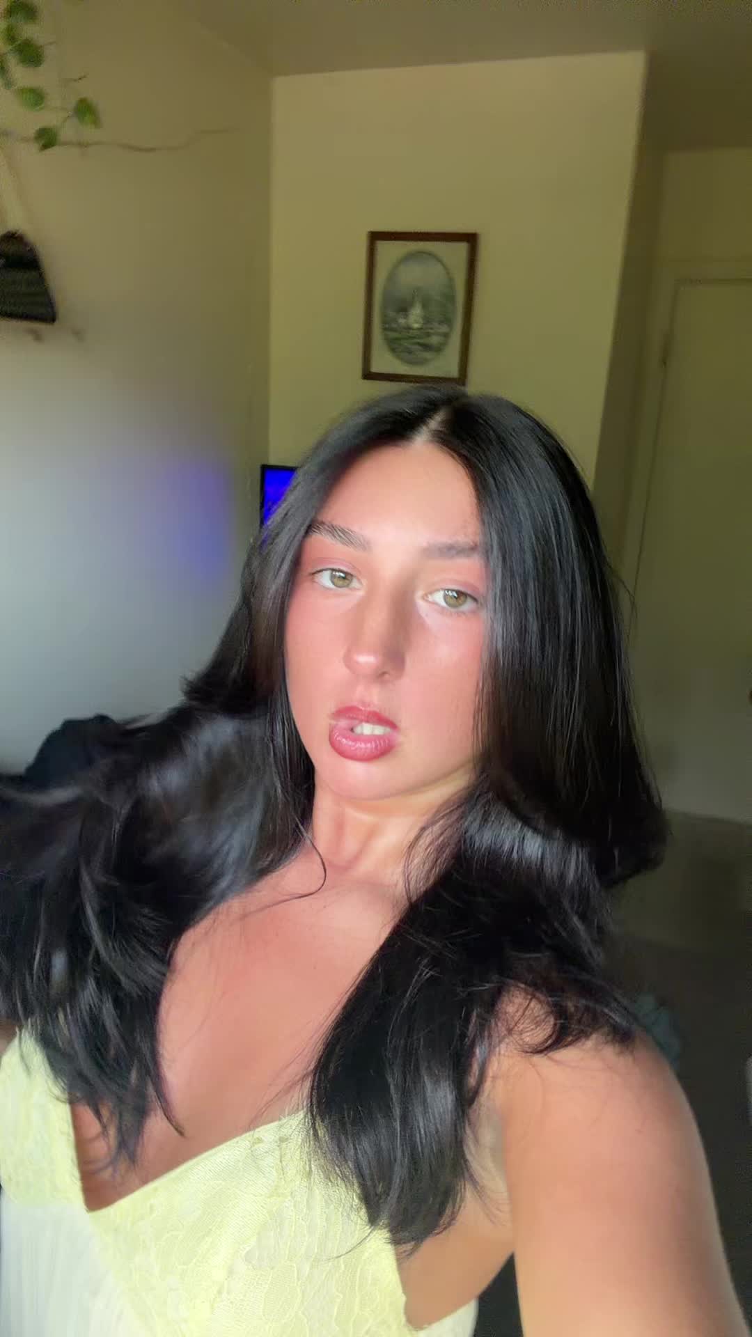 @lily🍒✨💋🍸🖤