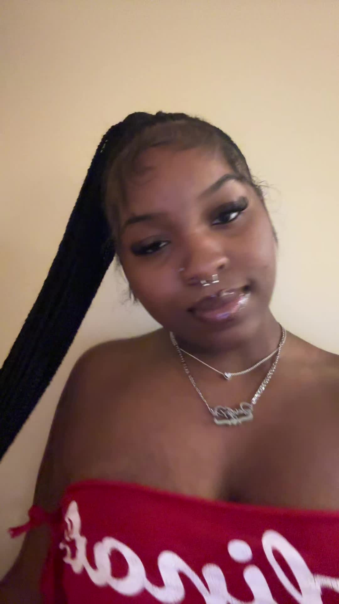 @123getoutmyface456