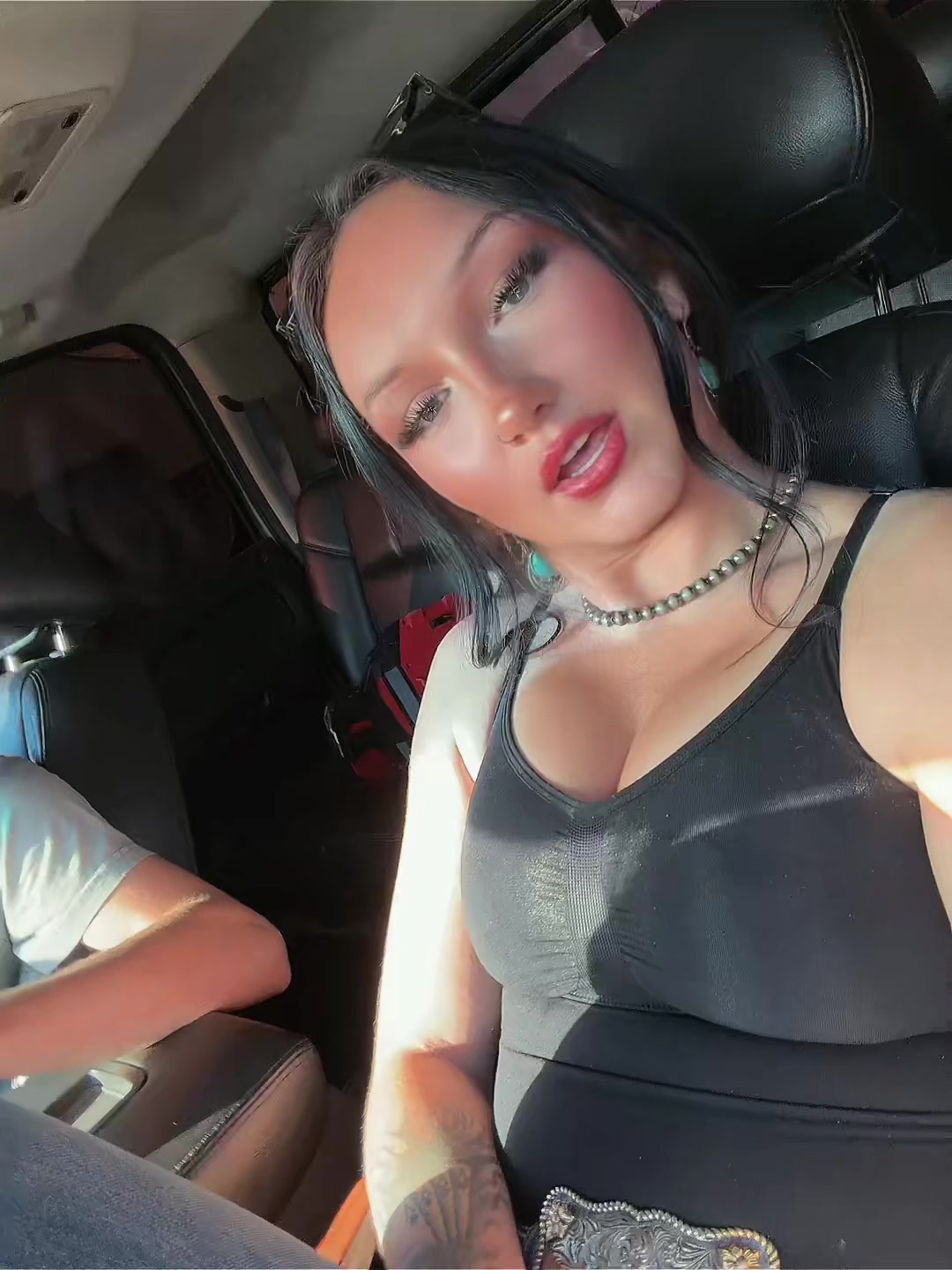 @Madi j
