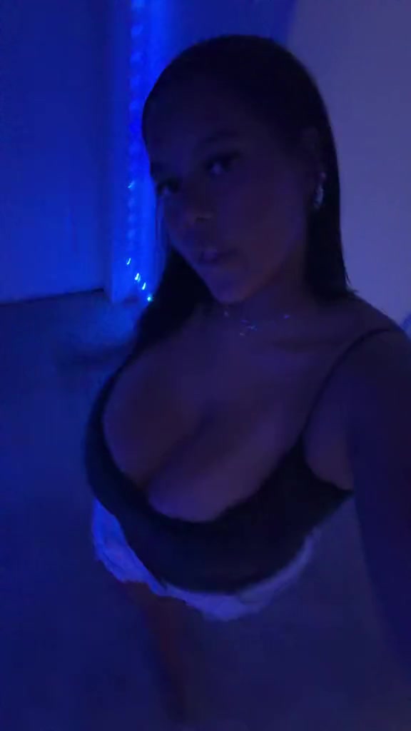 @Lyn 🦈