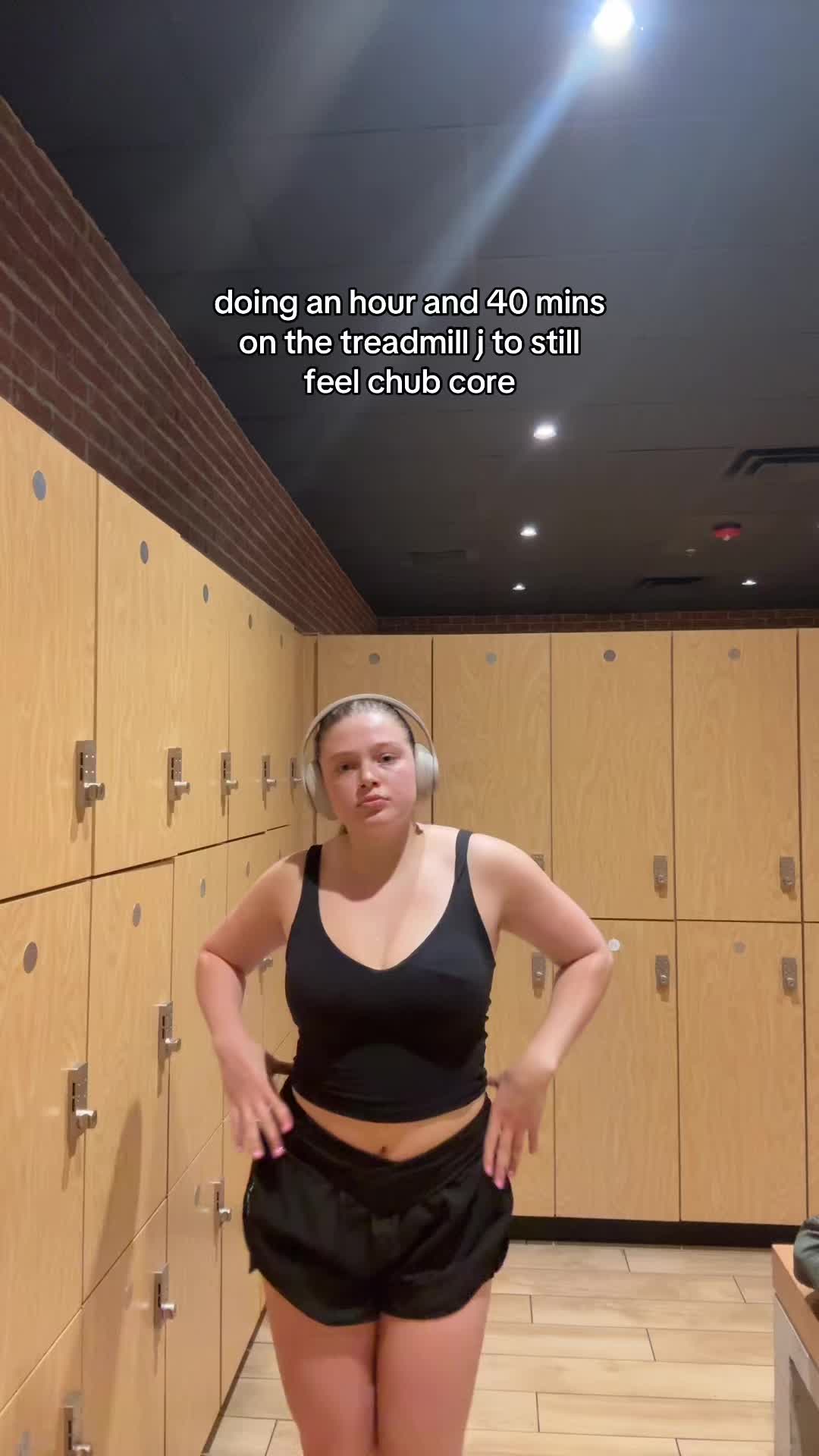 @thephoebekaul
