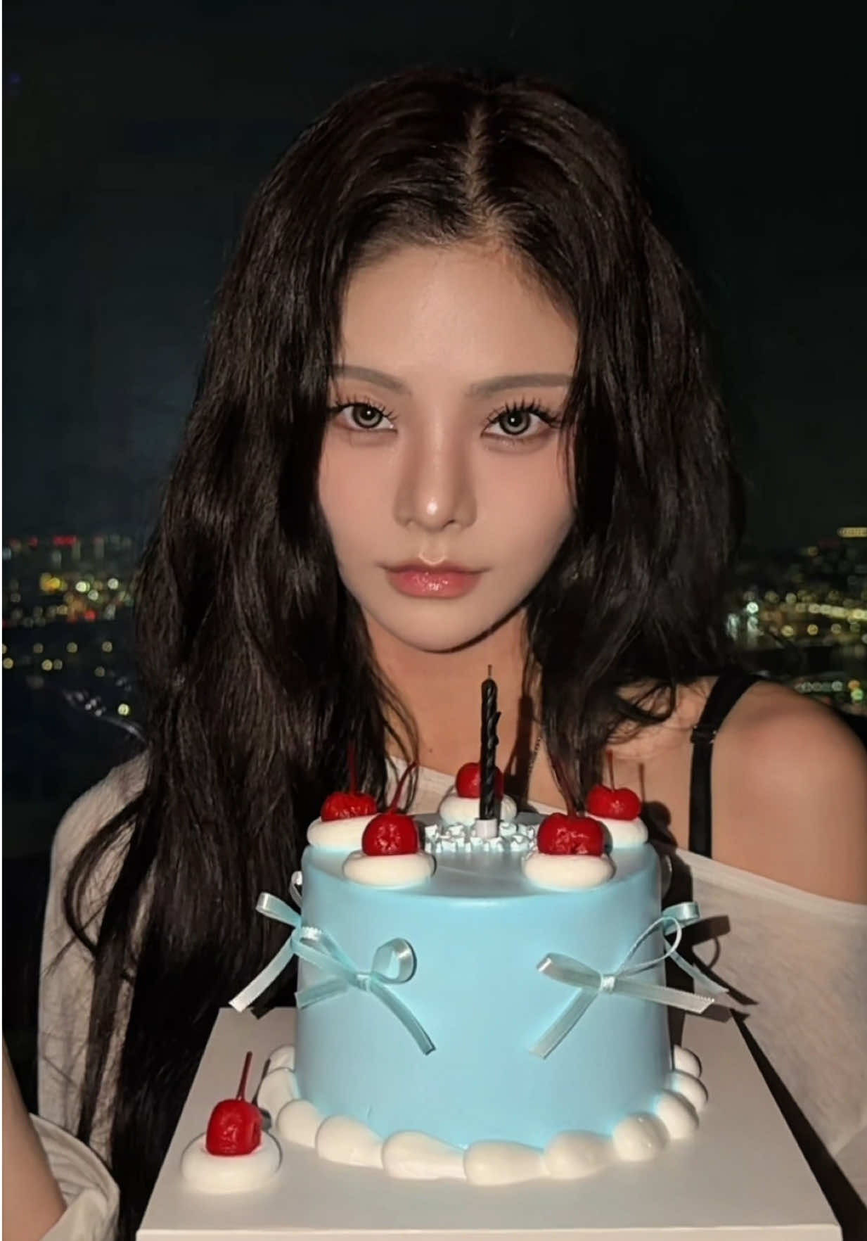 @유빈 Kelly