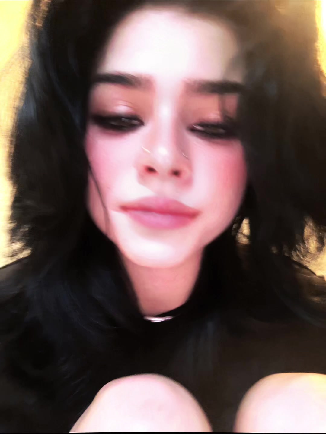 @bella