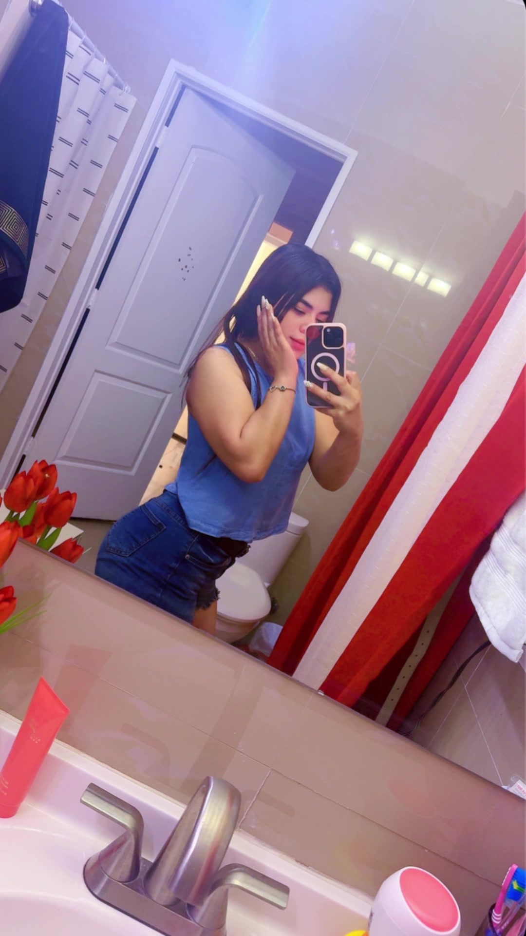 @Mariely🪐💫🌷