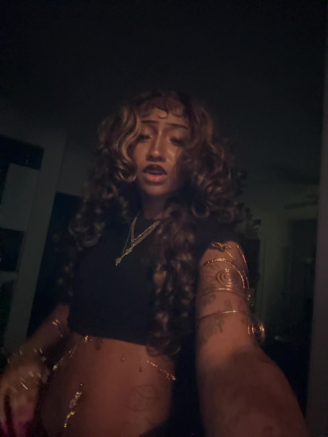 @Ari🤍
