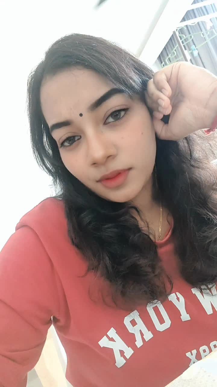 @Cutiee🫣👀