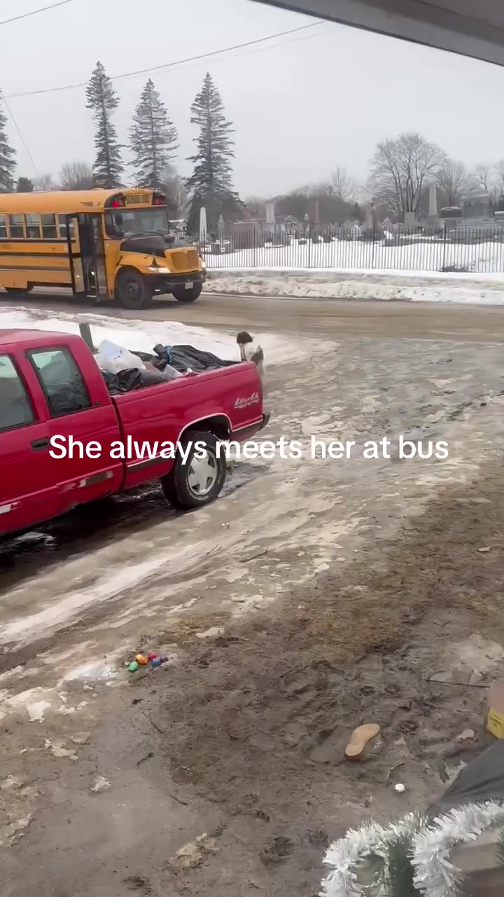 @halleathers1