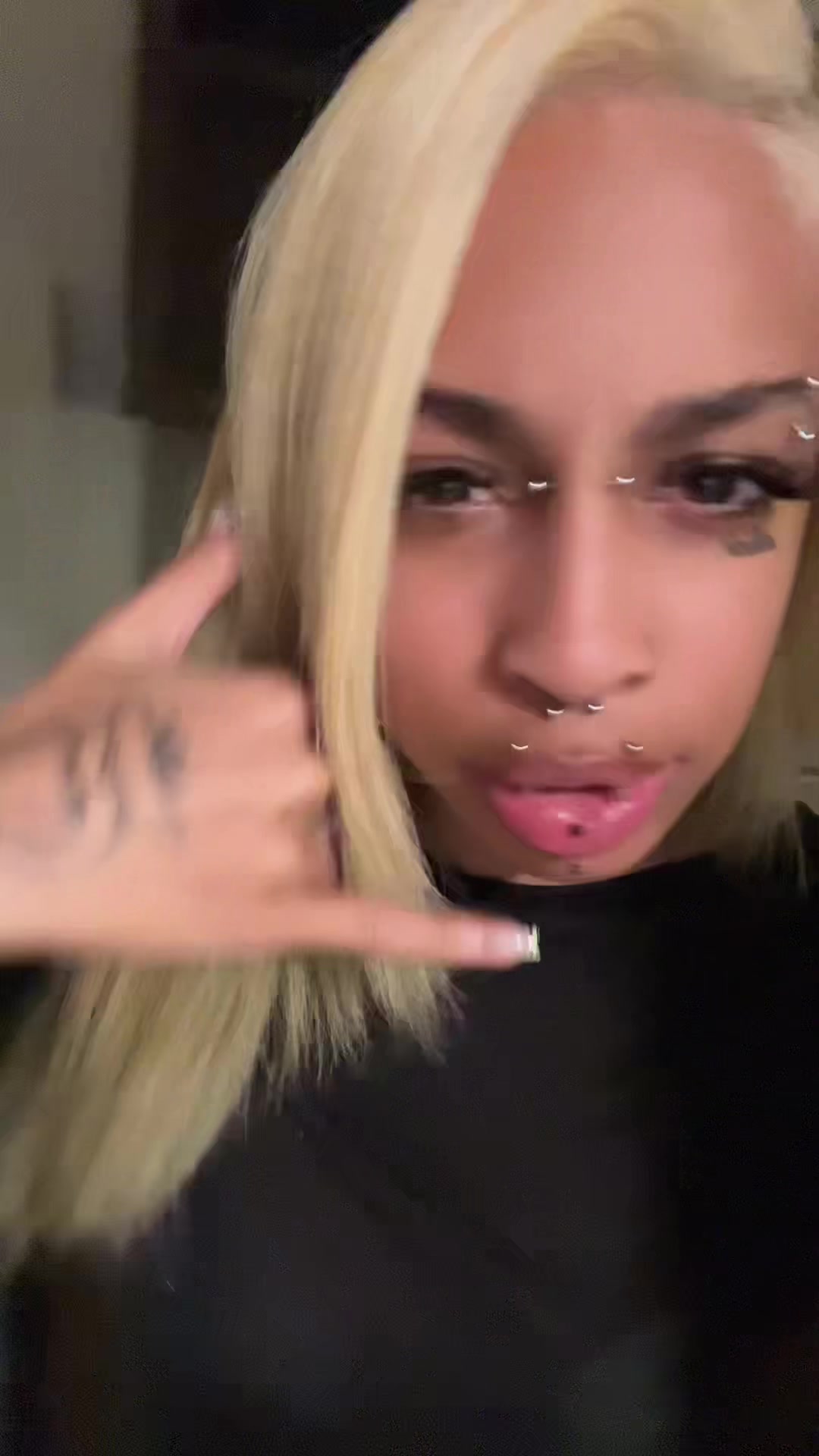 @Azie
