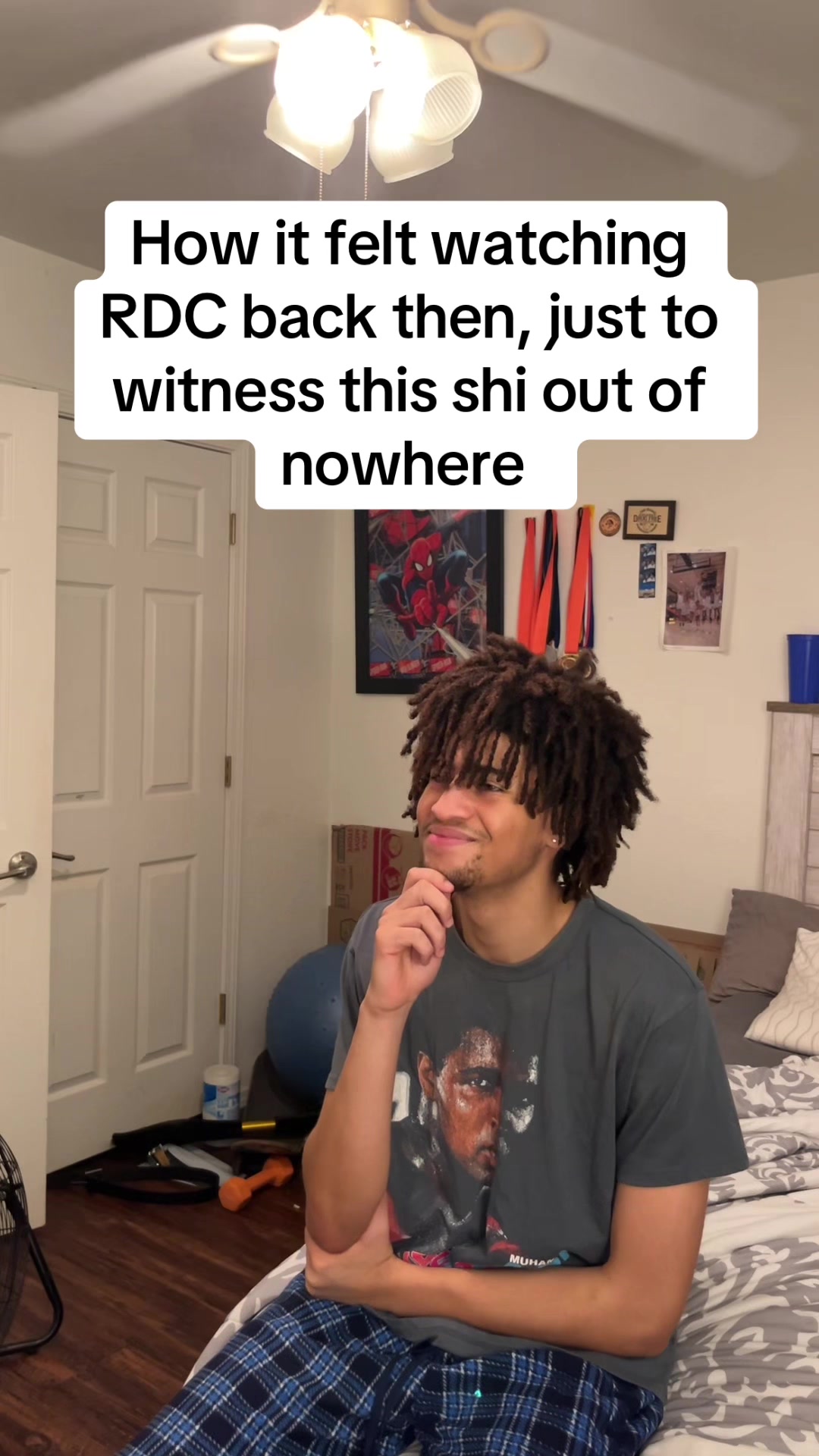 @ITZZ$kovie