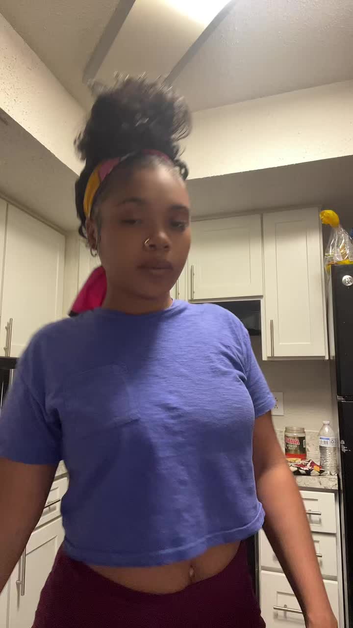 @Tee
