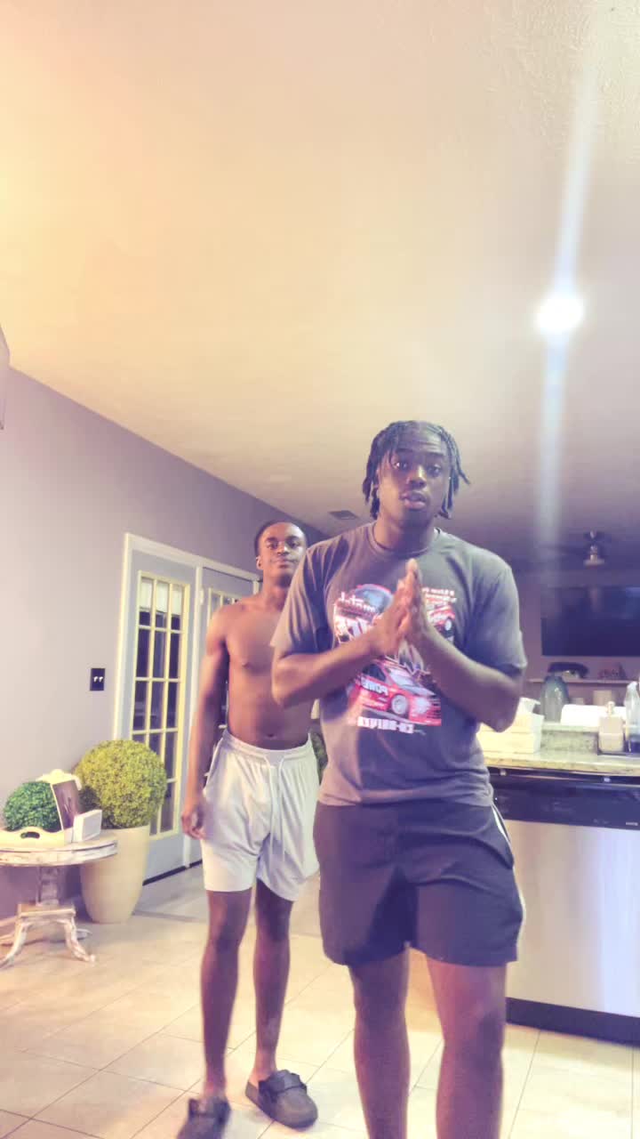 @cfyeeee