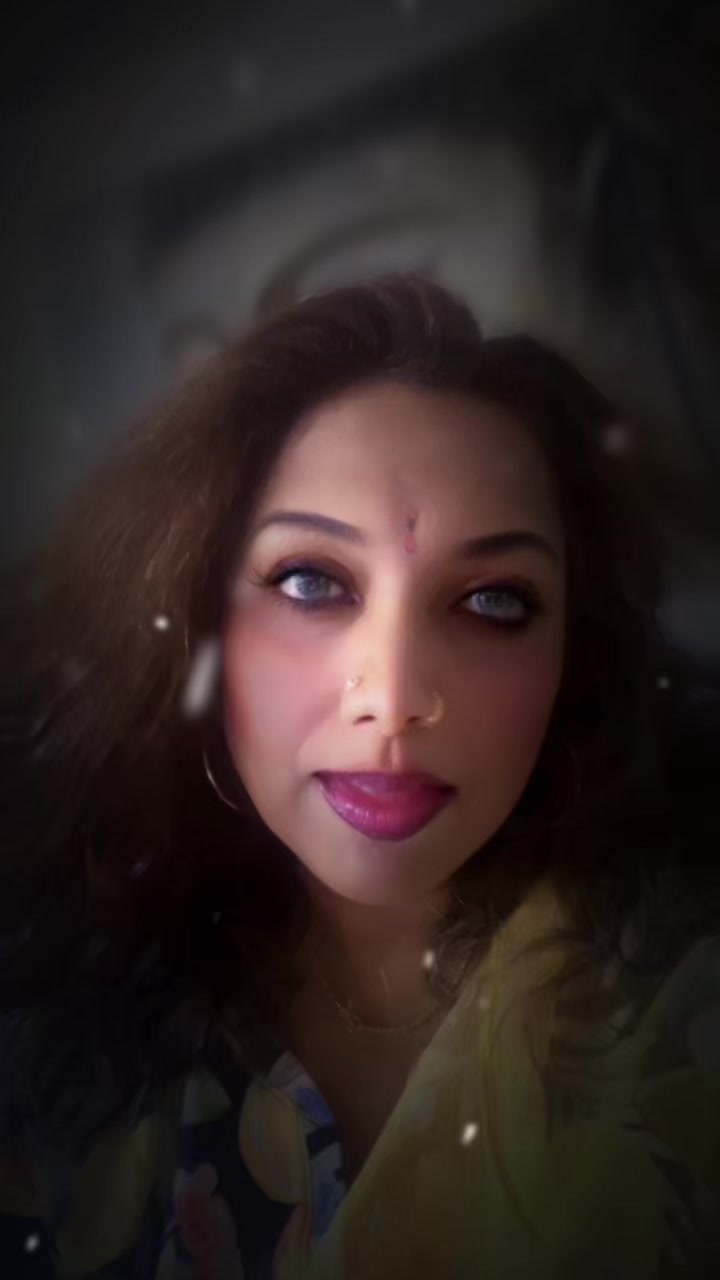 @Shobananava🇨🇦🇱🇰🇸🇬🇳🇬