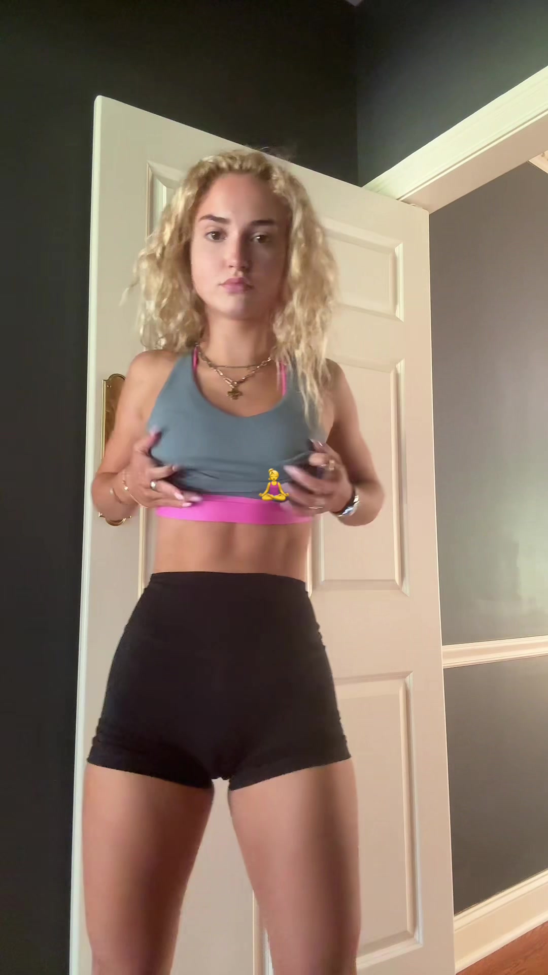 @Kaitlyn⭐️