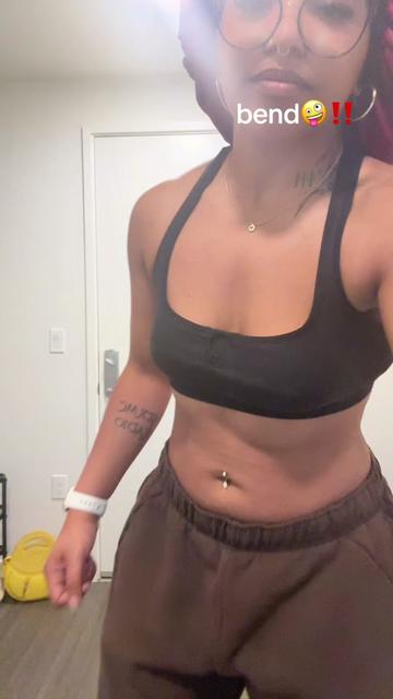 @woahhhkenni