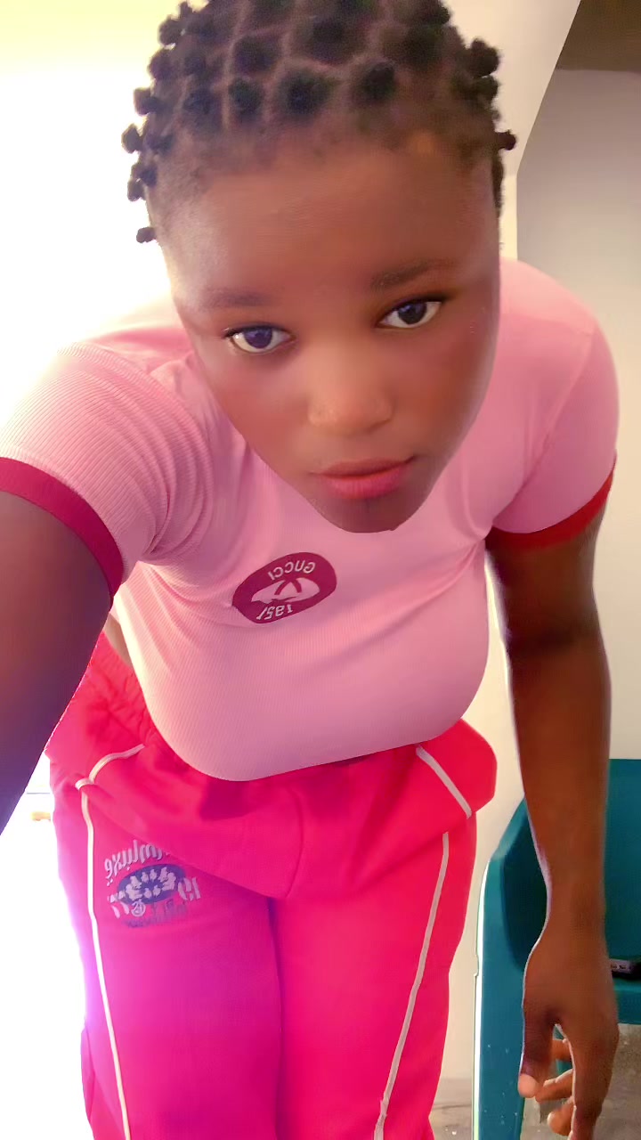 @Anikeade💕💕🥹