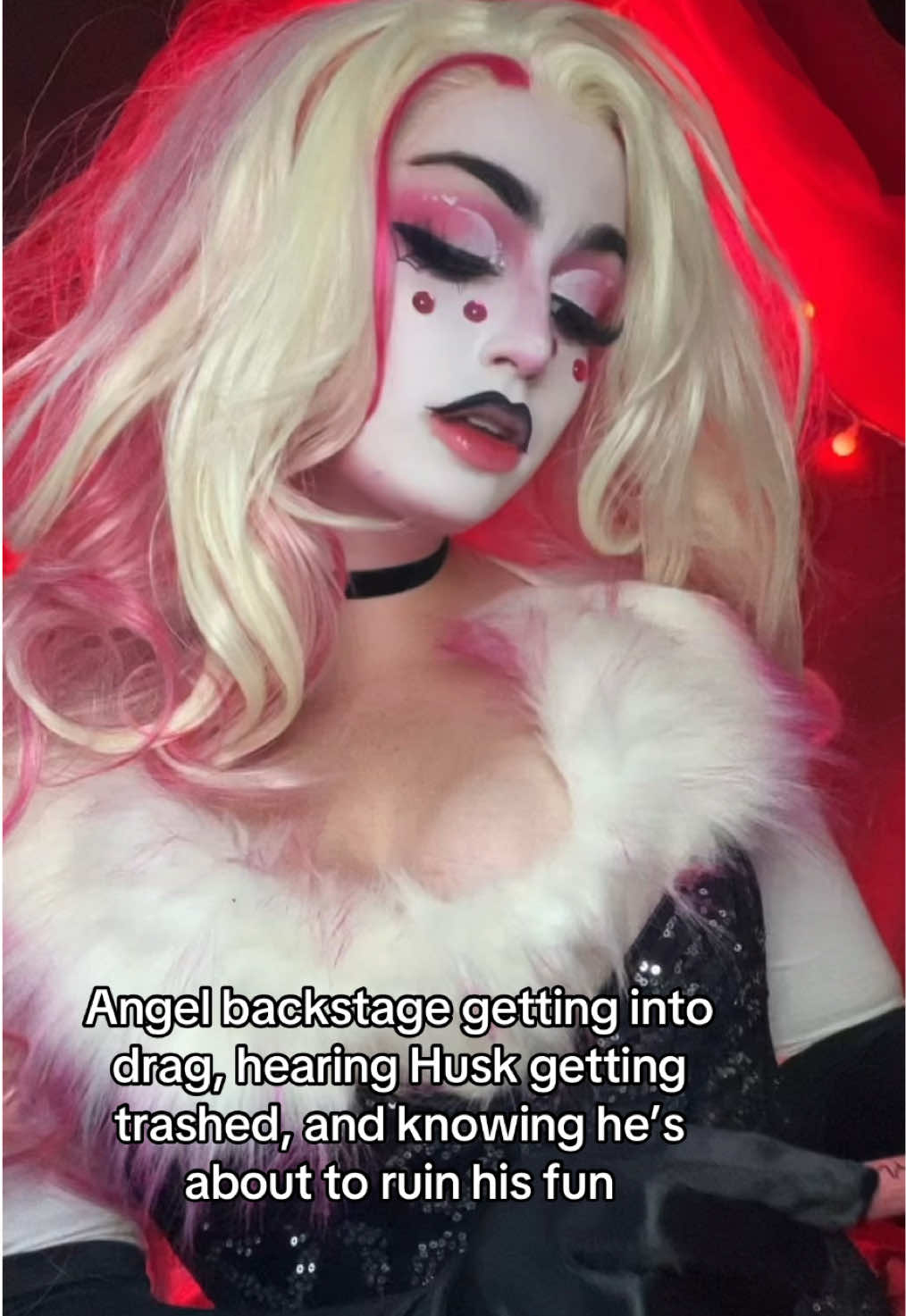 @Haunted Hostess