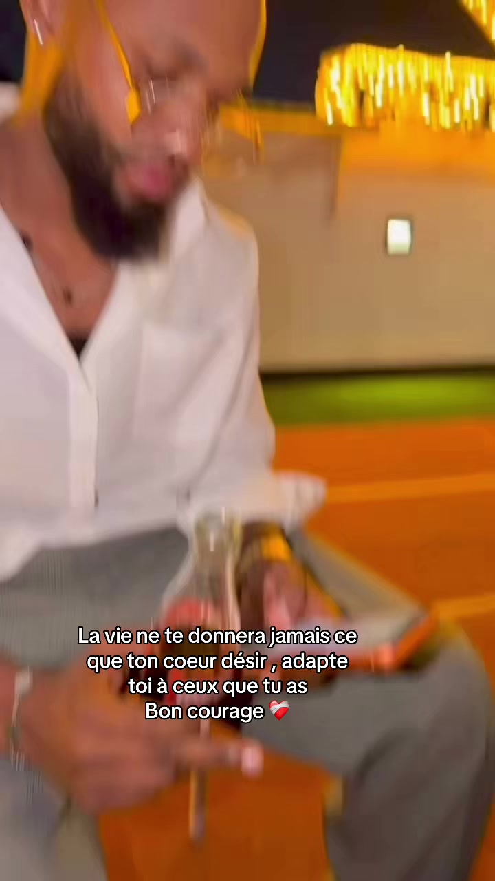 @Aaron mena luxe