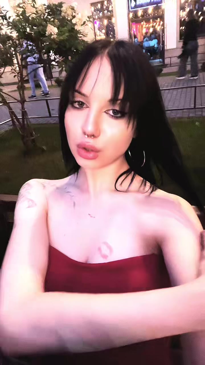 @lilihunt