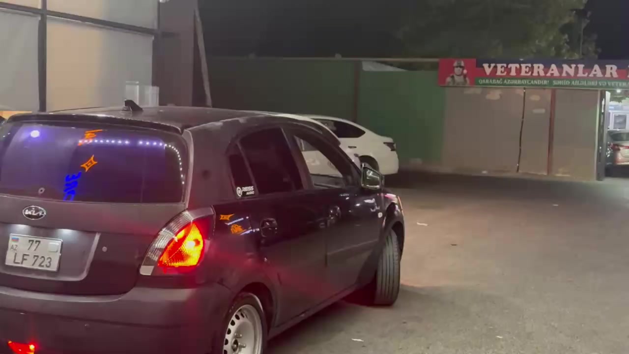 @77lf723
