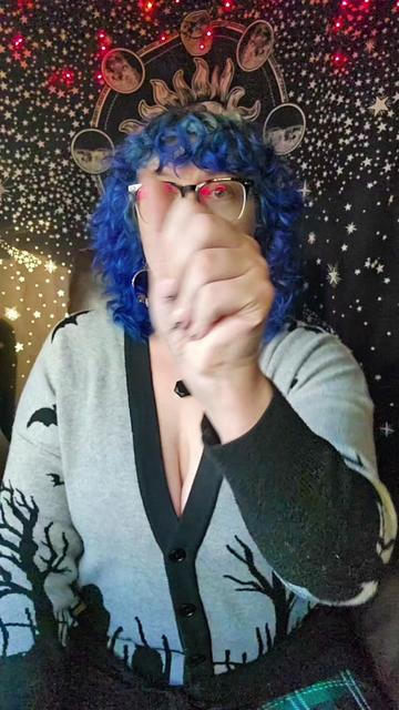 @BlazinMamaMorbyd
