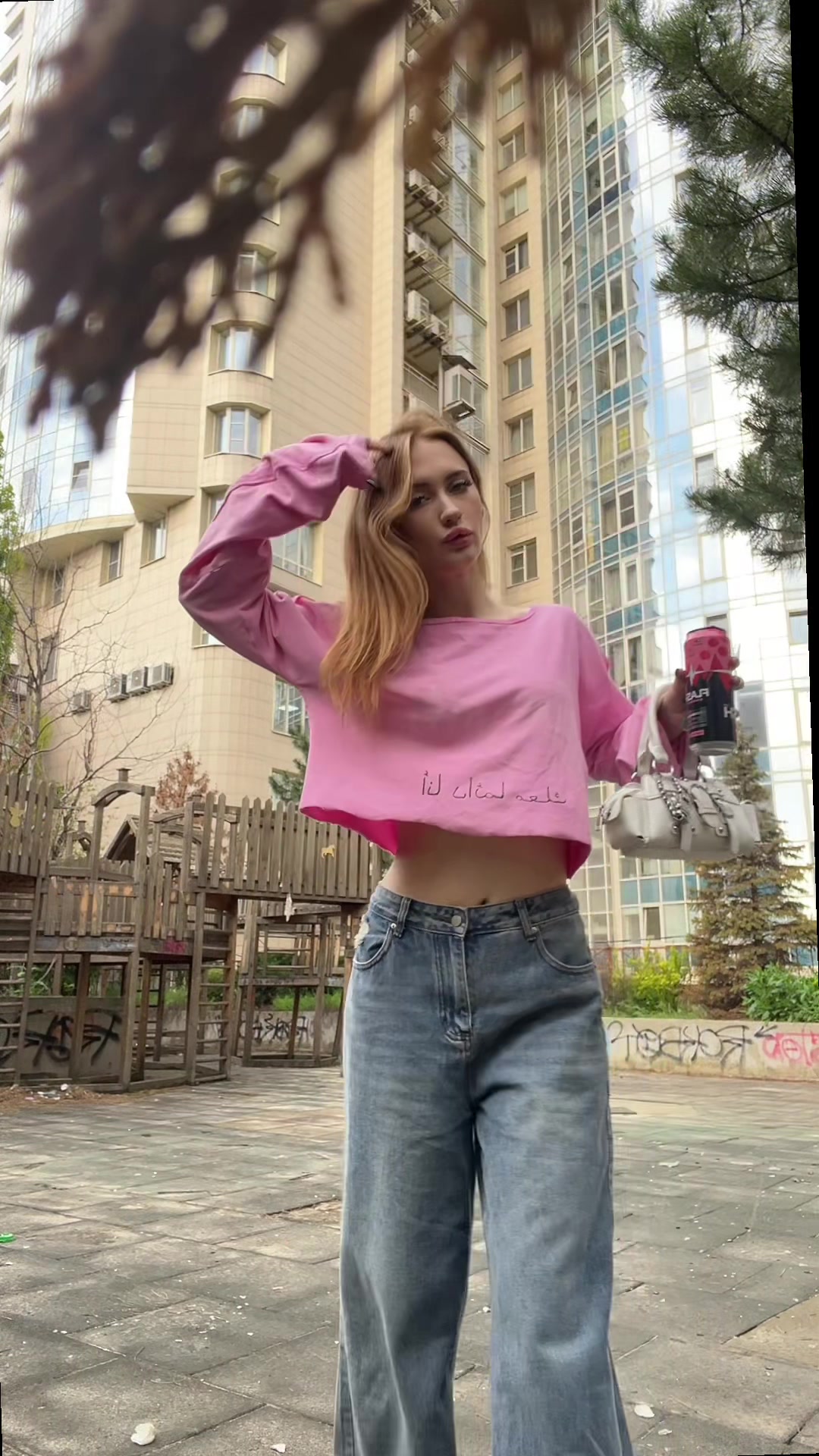 @каэтана