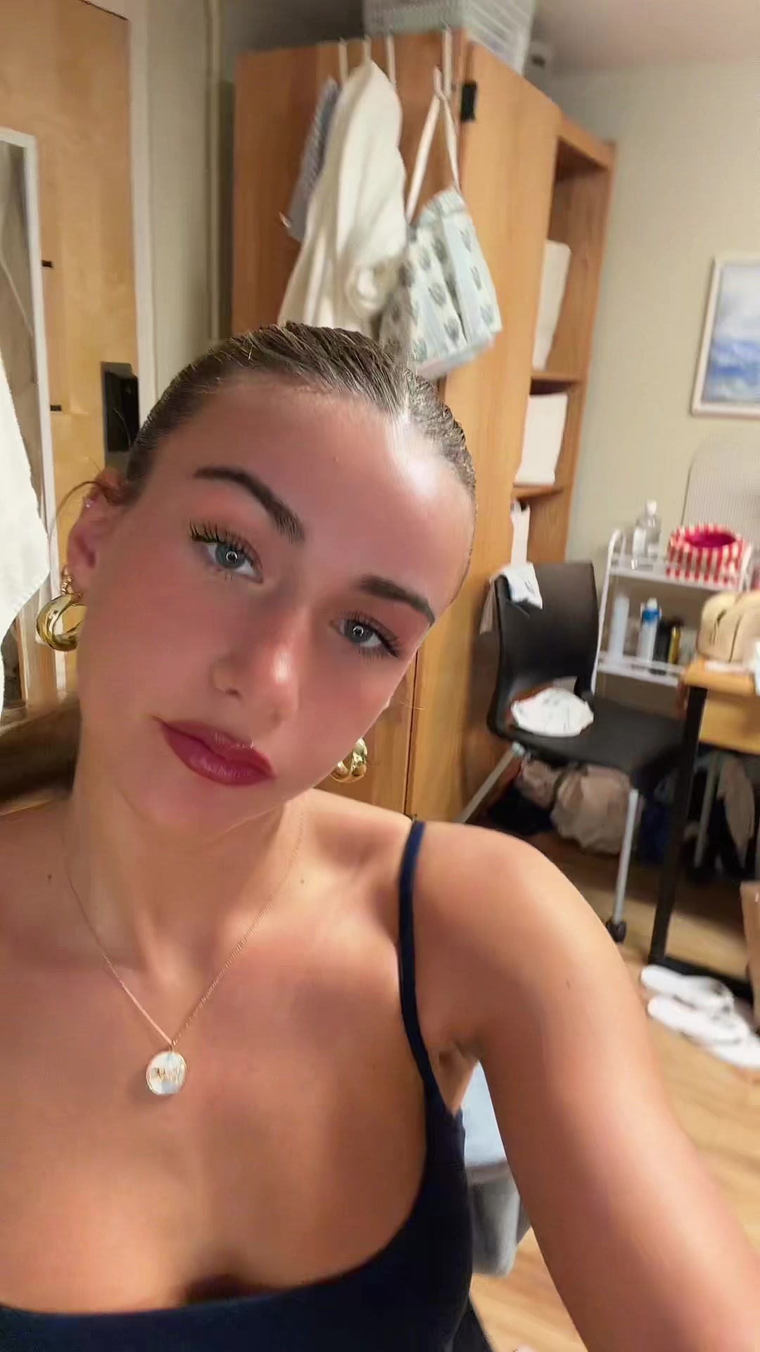 @av