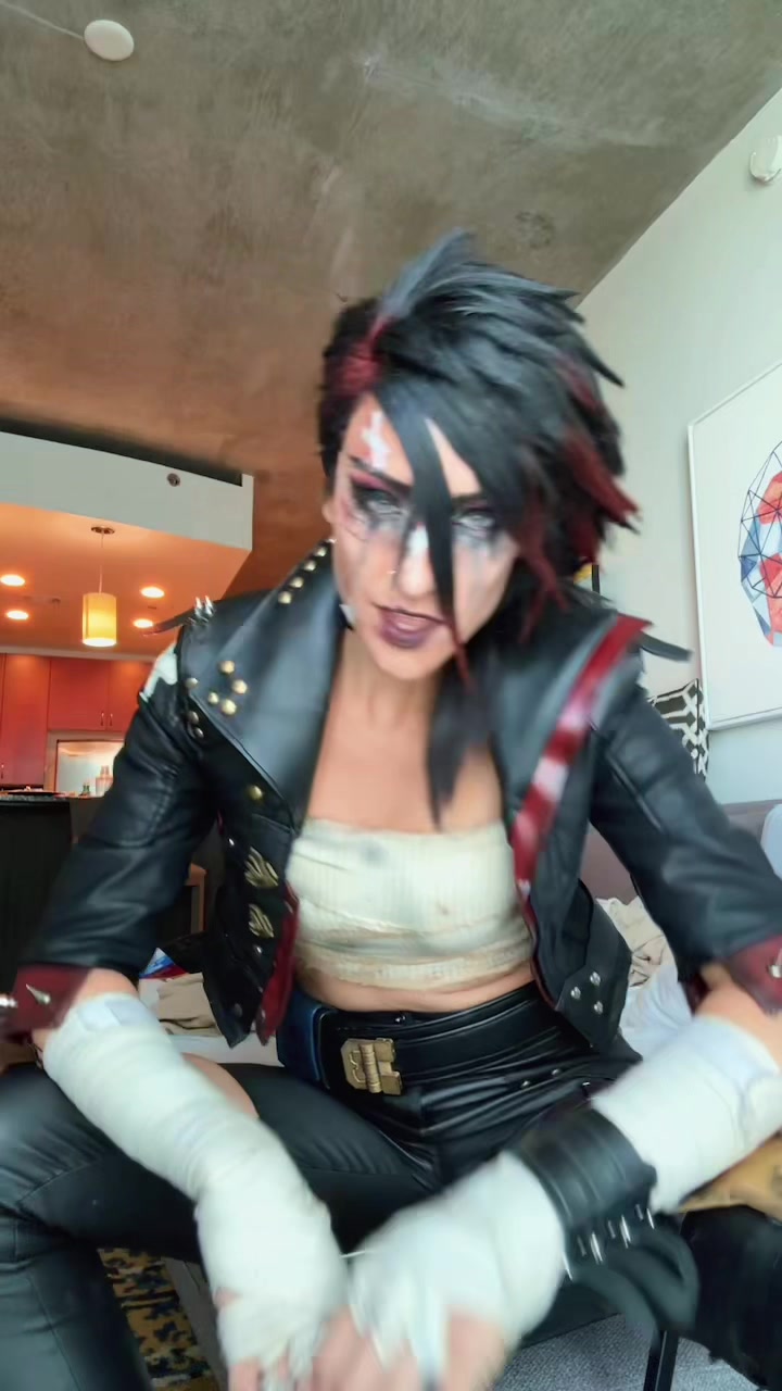 @CassandraCosplays
