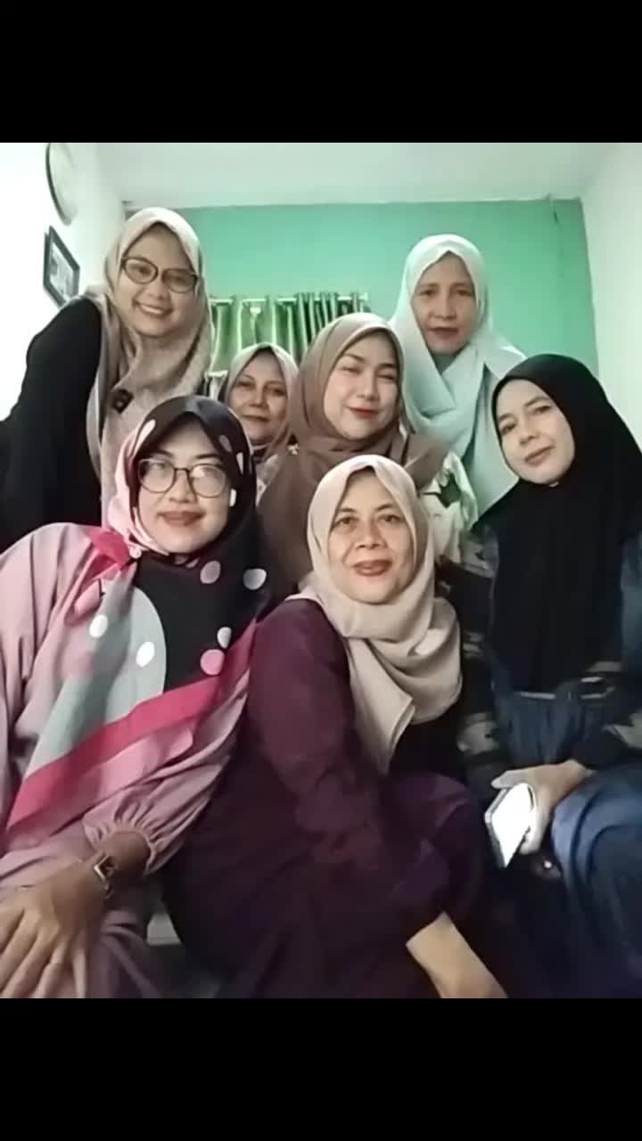 @Yusdina