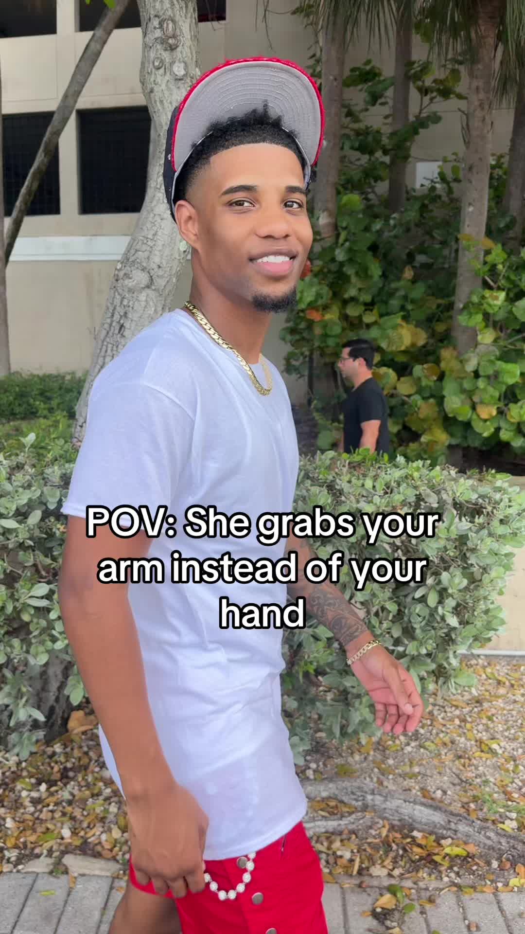 @TnS