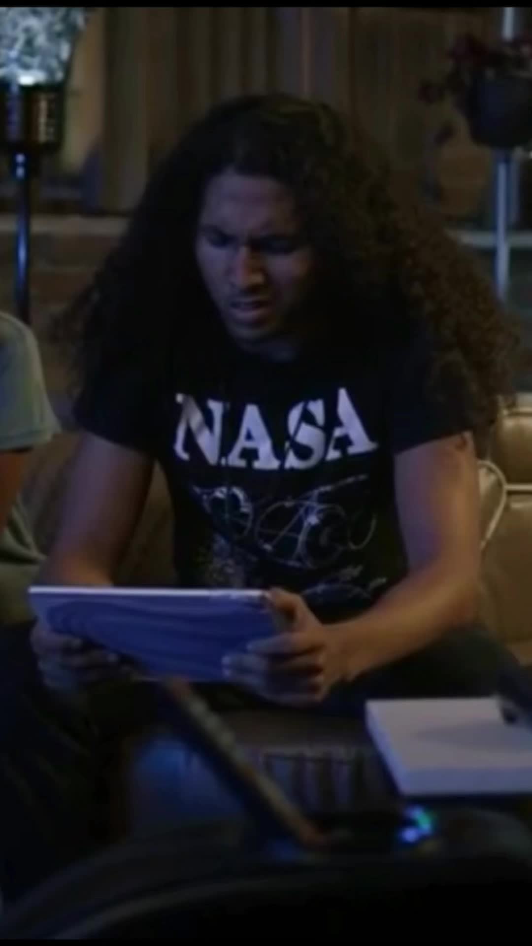 @fan use to be friends with her