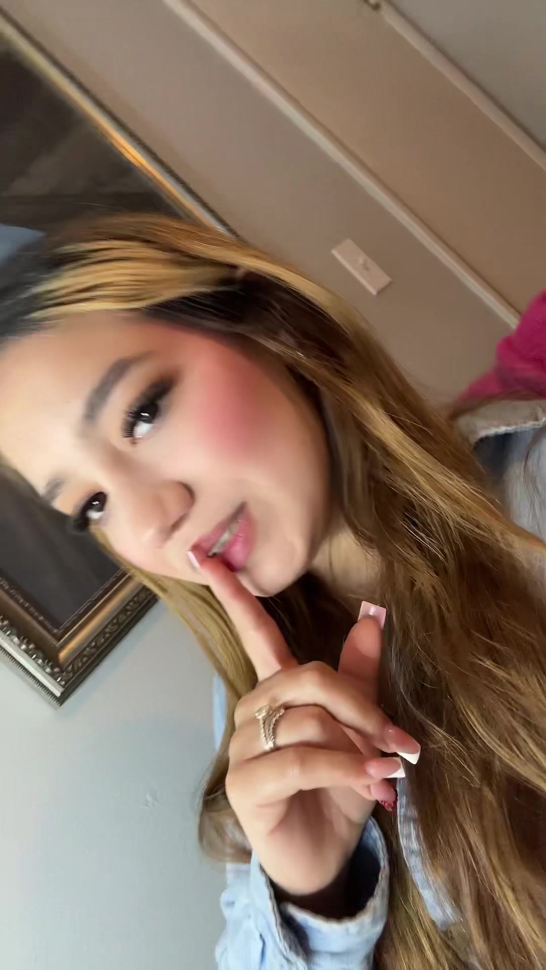 @Neydi_studio
