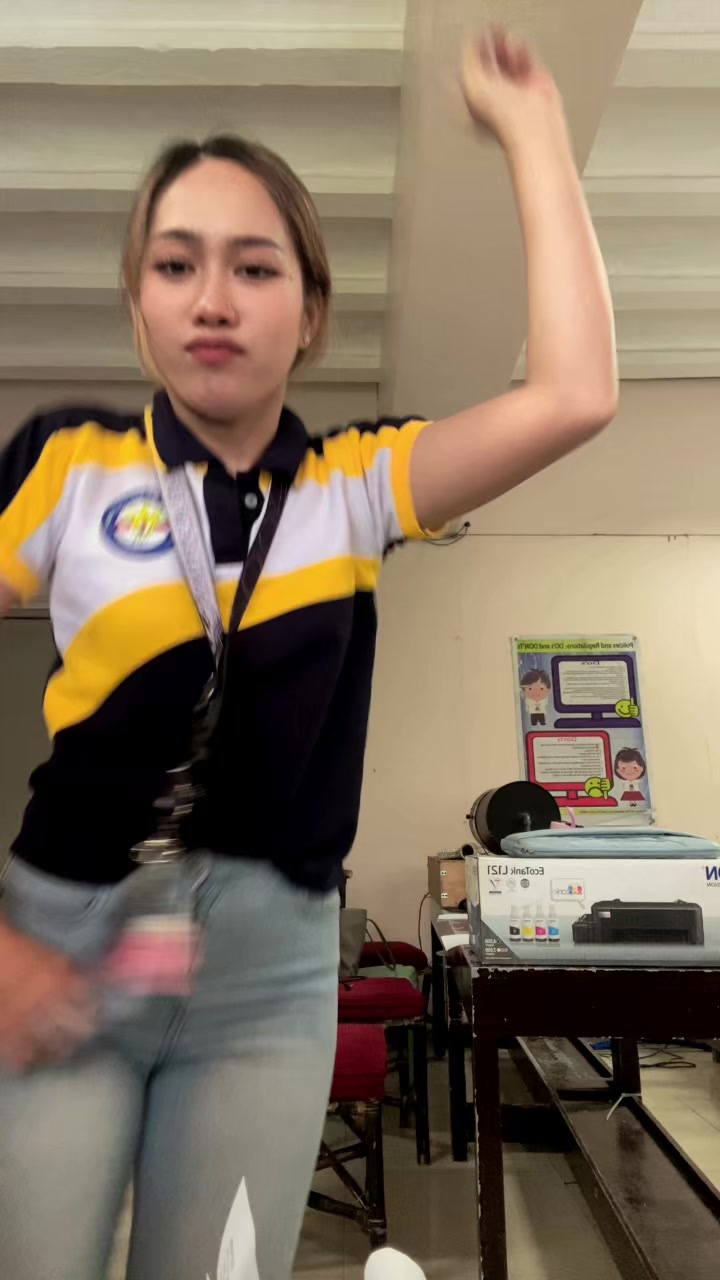 @roxyfarts
