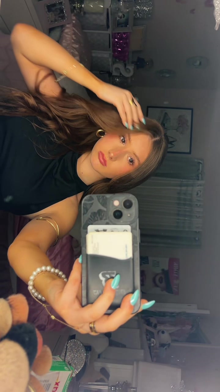 @sophia