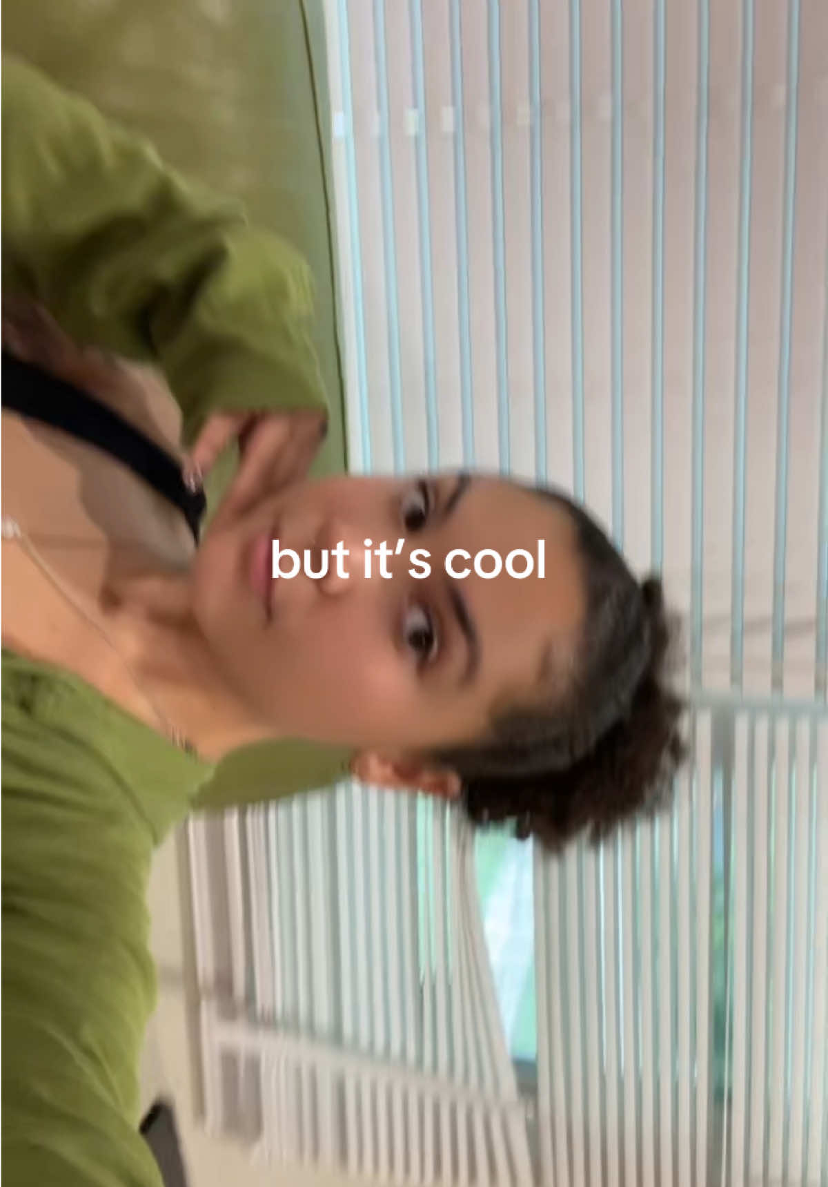 @isabel *:･ﾟ✧