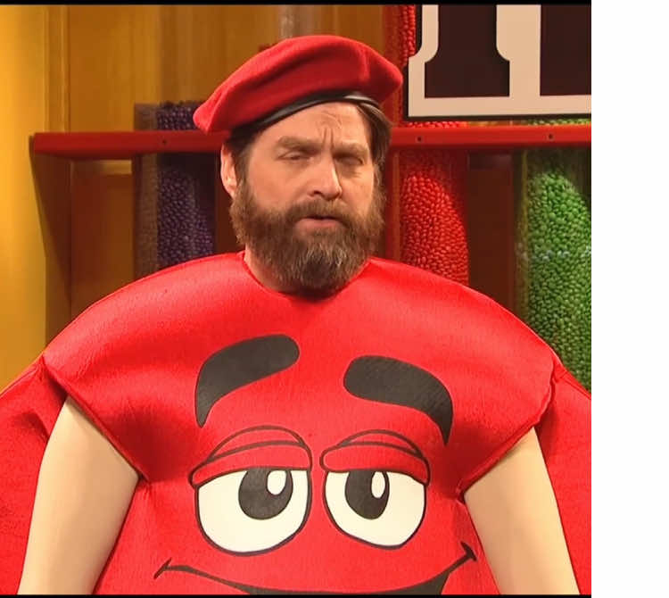 @Bobby Moynihan