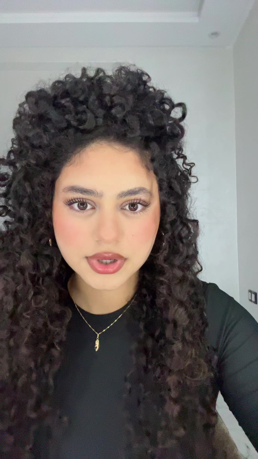 @itsnadaofficial.xo