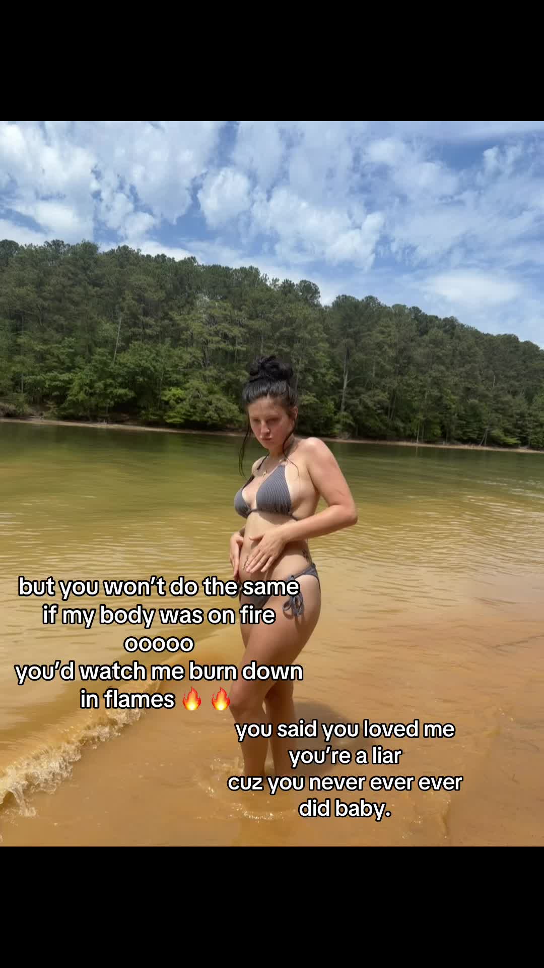 @heyitsmelllll