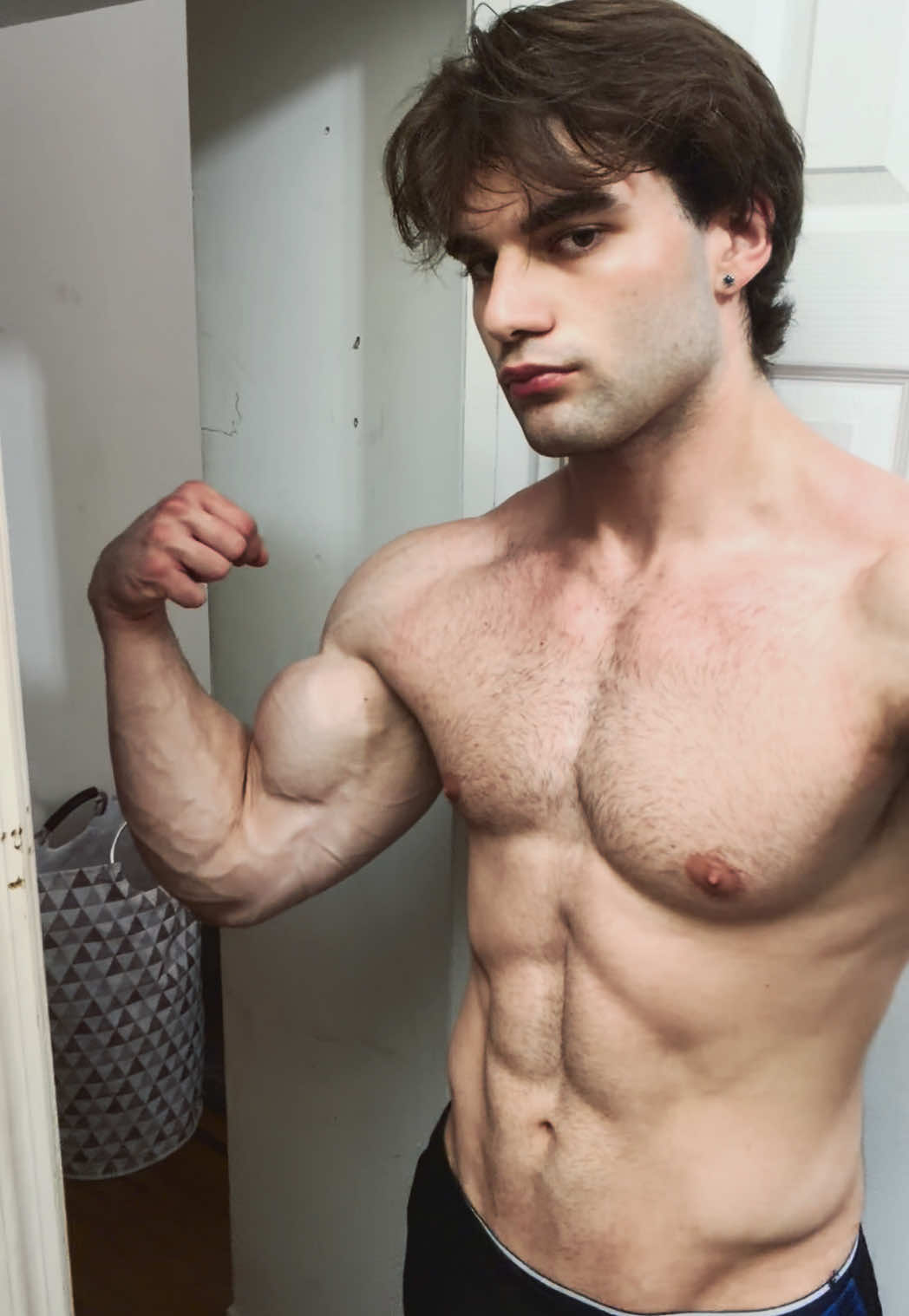 @qayro9